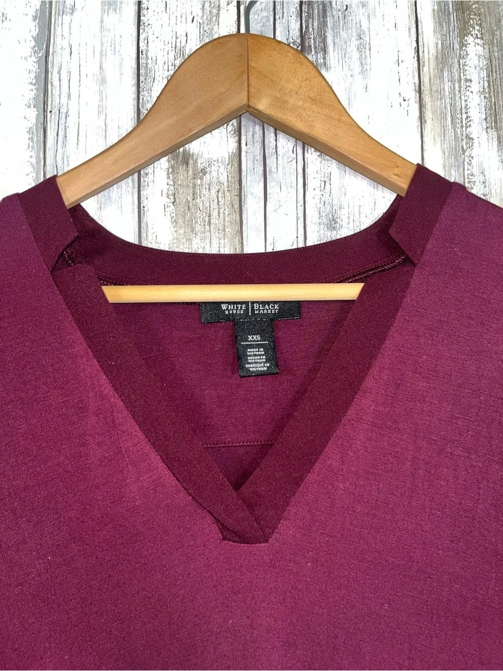 White House Black Market Burgundy V Neck Top XXS Asymmetrical Hem Stretch Blouse - Picture 2 of 6